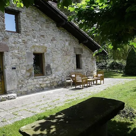Holiday home Etxetxobarri, Caserio Independiente Con Vistas A La Cresteria De Anboto *