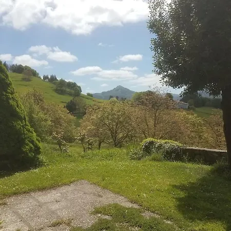 Holiday home Etxetxobarri, Caserio Independiente Con Vistas A La Cresteria De Anboto *