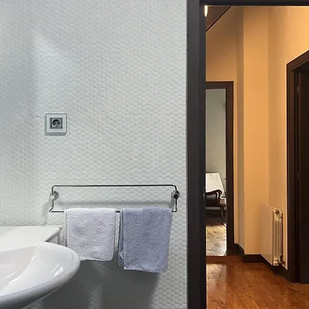 Holiday home Etxetxobarri, Caserio Independiente Con Vistas A La Cresteria De Anboto Ermua